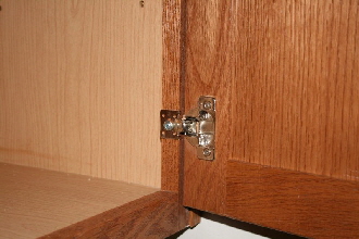 Pennwest Homes Custom Cabinets Hidden Hinges